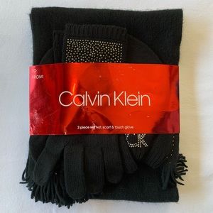Calvin Klein 3 Piece Set Hat, Scarf &Touch Glove